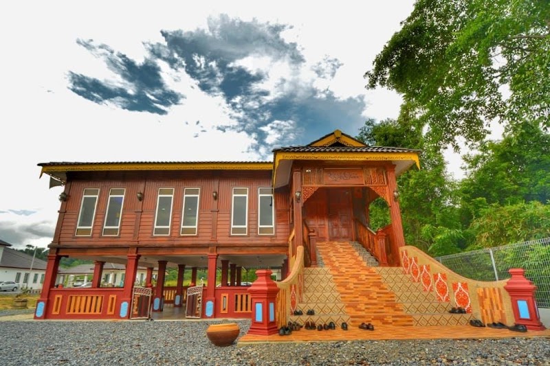 Musalla Teduhan Doa (Surau Dr MAZA), R129, Kangar