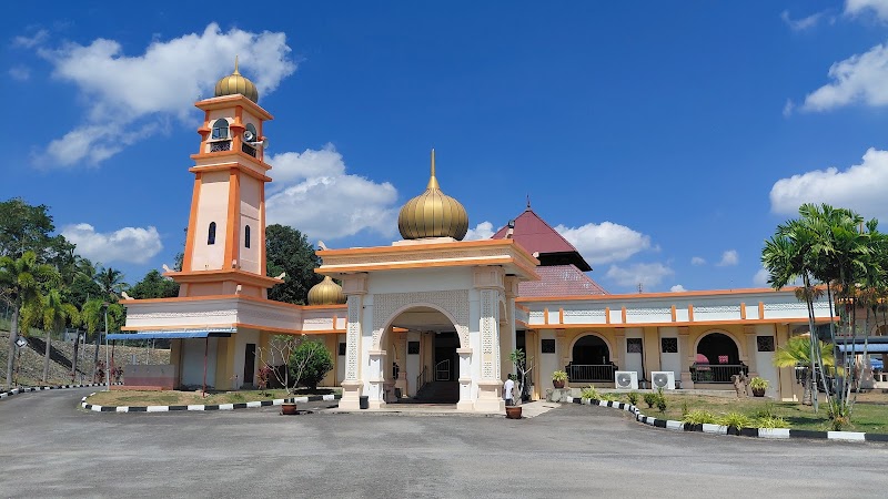 MASJID SOLAHUDDIN AL-AYUBBI, 832, Taman Singgahsana, Padang Besar