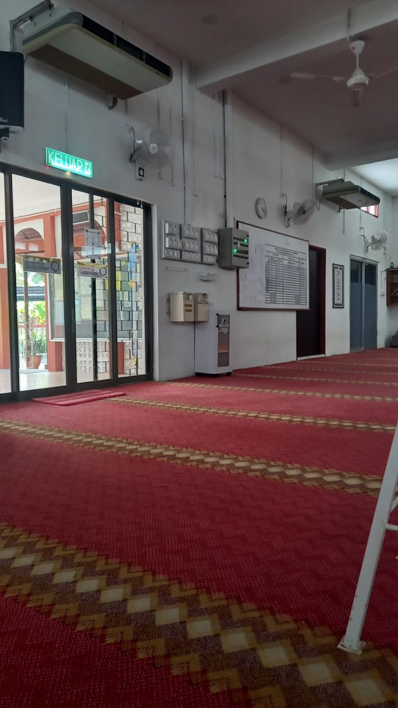 Masjid Al-Mukminin Kota Kayang, C573+Q4, Kuala Perlis
