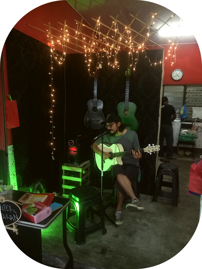 Burnie Lamb & Chicken Grill, Pos Malaysi, Simpang Ampat