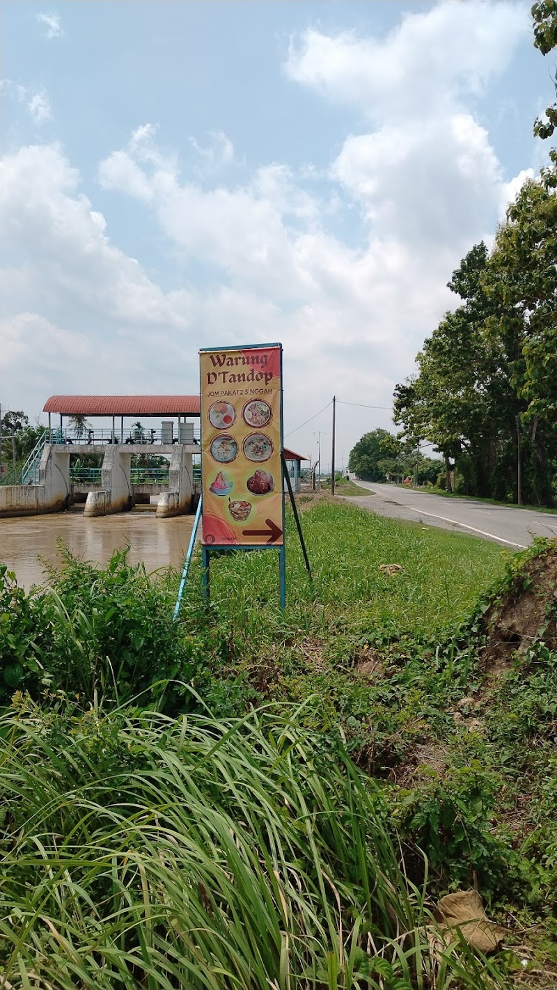 Warung D'Tandop, Kampung Telaga Batu, Ayer Hitam