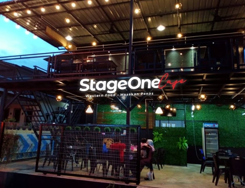 STAGE ONE CAFE, No 67c / Plot 790 Jalan Hospital Daerah Kampung Kemunting Baru, Jitra