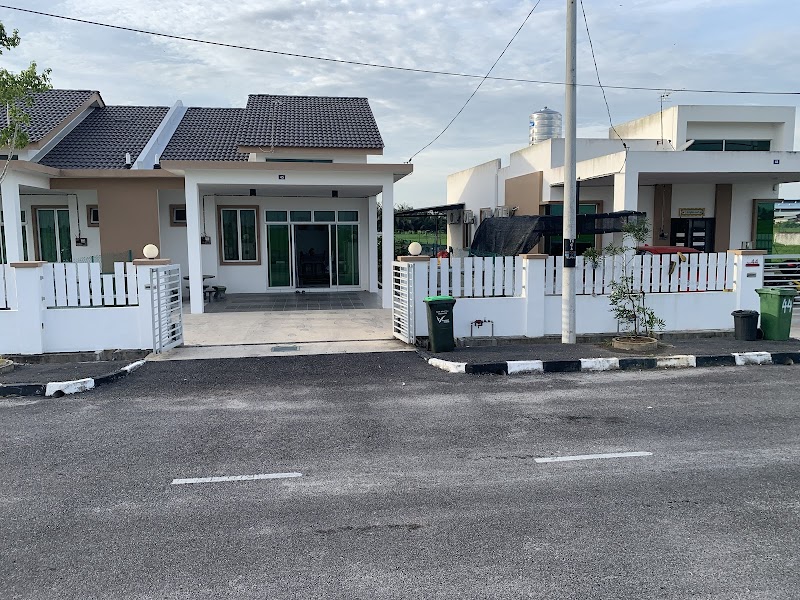 D’ Laman Padi Kerpan, No 45, Jalan Taman Kelisa-Kerpan, Ayer Hitam