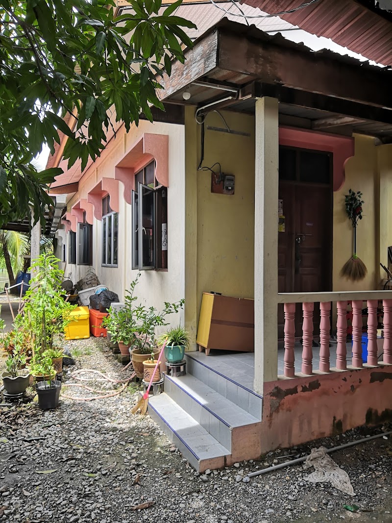 ZUKER HOUSE, NO 94 KAMPUNG SUNGAI BARU KUALA SANGLANG AYER HITAM, Alor Setar