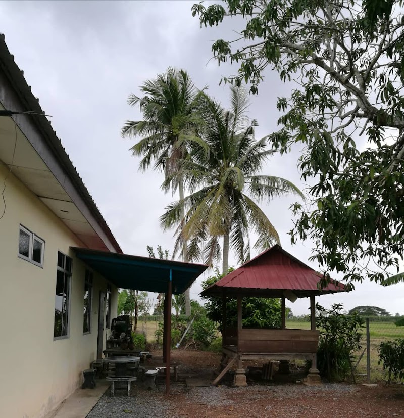 Idaman Homestay Pida 9 Lama, Ayer Hitam