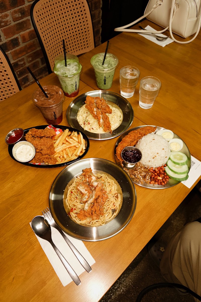 106 Cafe, NO.106D, Jalan Padang Keria, Kampung Padang Keria, Simpang Ampat