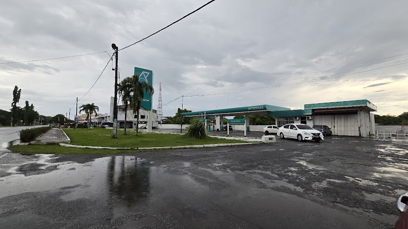 Petronas Kuala Perlis, Lot 19, Jalan Kuala Perlis, Kampung Sungai Berembang, Kuala Perlis