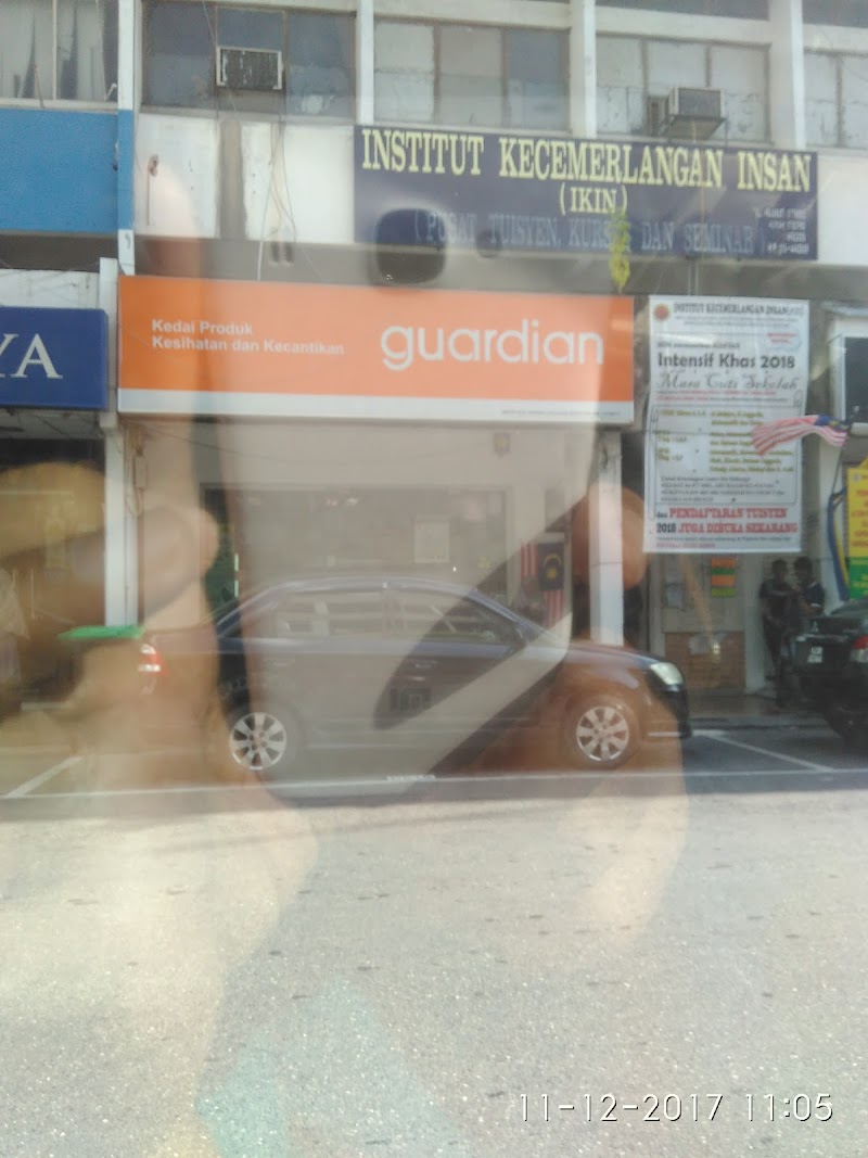Guardian Kangar (near CIMB), NO 50, GROUND FLOOR, MEDAN, Jalan Raja Syed Alwi, Pusat Bandar Kangar, Kangar