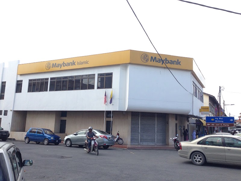 Maybank | Kuala Perlis Branch, Kuala Perlis Service Centre, Lot 24-5 Jalan Besar, Pekan Kuala Perlis, 113, Jalan Siakap Satu, Pekan Kuala Perlis, Kuala Perlis
