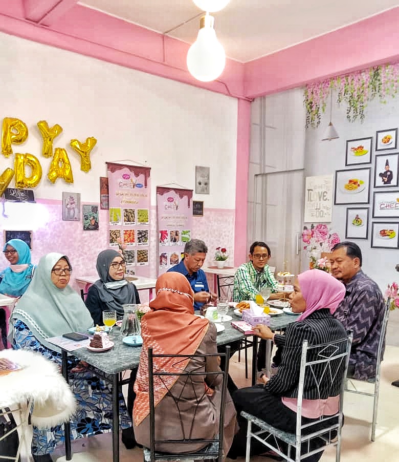 LE'LYLIA by Chef Mickeypinky Bakery Cafe Sungai Padang, Lot 1226, Jalan Sungai Padang, Sungai Padang, Simpang Ampat