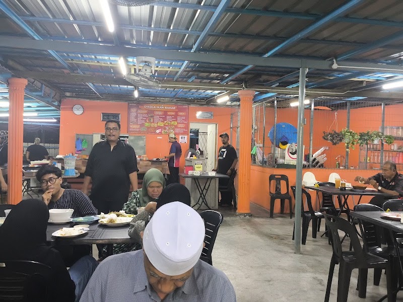 D’KOLA IKAN BAKAR, Jalan Bukit Kubu, Kuala Perlis