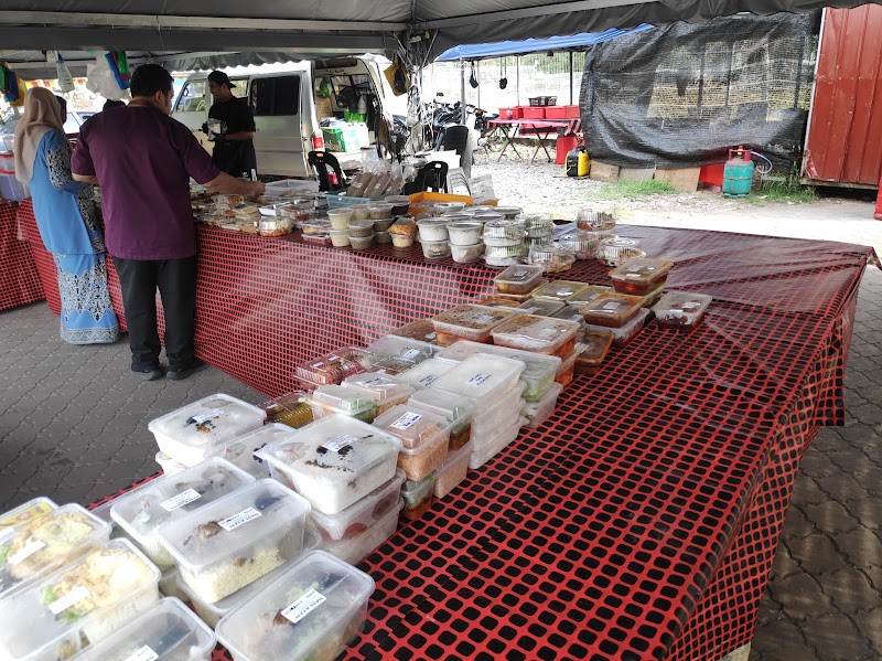 Ayaq Bancuh FAHMIE, Dataran Sungai Kechor, Jalan Tun Abdul Razak, Kangar
