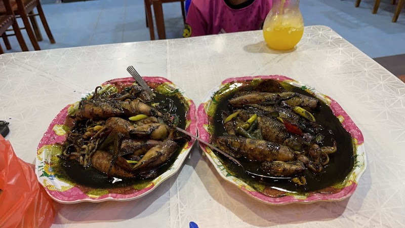 Restoran Traffic Lights Seafood, Pekan Kuala Perlis, Kuala Perlis