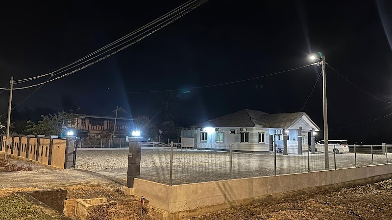 CASA DAMIA HOMESTAY, Lot 5752-A, Jalan Kodiang - Sanglang, Kepala Batas Pauh, Simpang Ampat