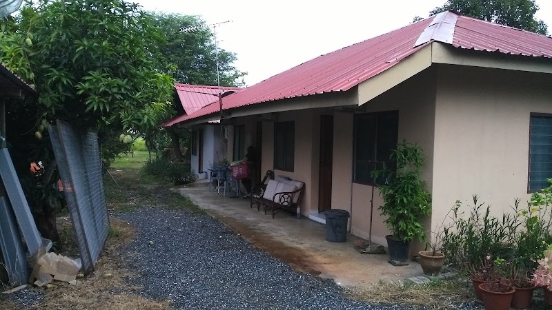 Harum Manis Homestay, Batu 8, Jalan Kaki Bukit,, Beseri, Kangar