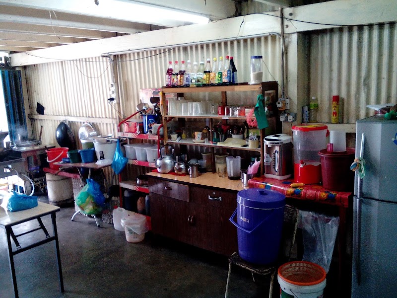 香香美食, Kampung Lubok Ayer, Ayer Hitam