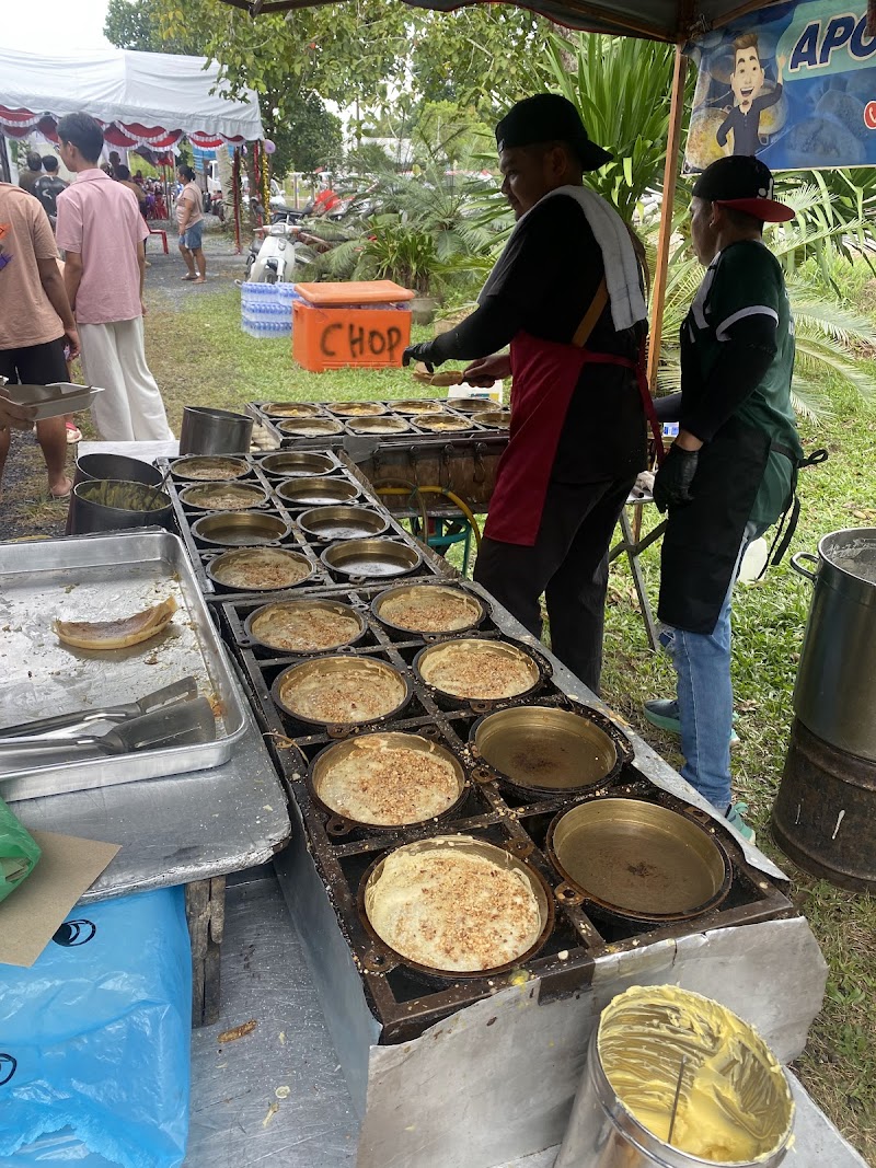 APom Balik Mat Ein, Hadapan Petronas, Padang Besar