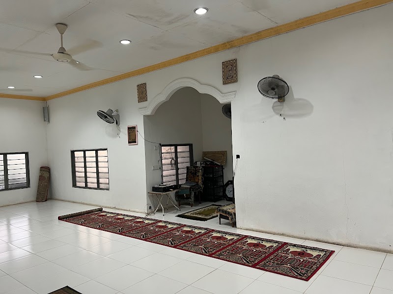 Surau Al-Huda, 783P+J3, Ayer Hitam