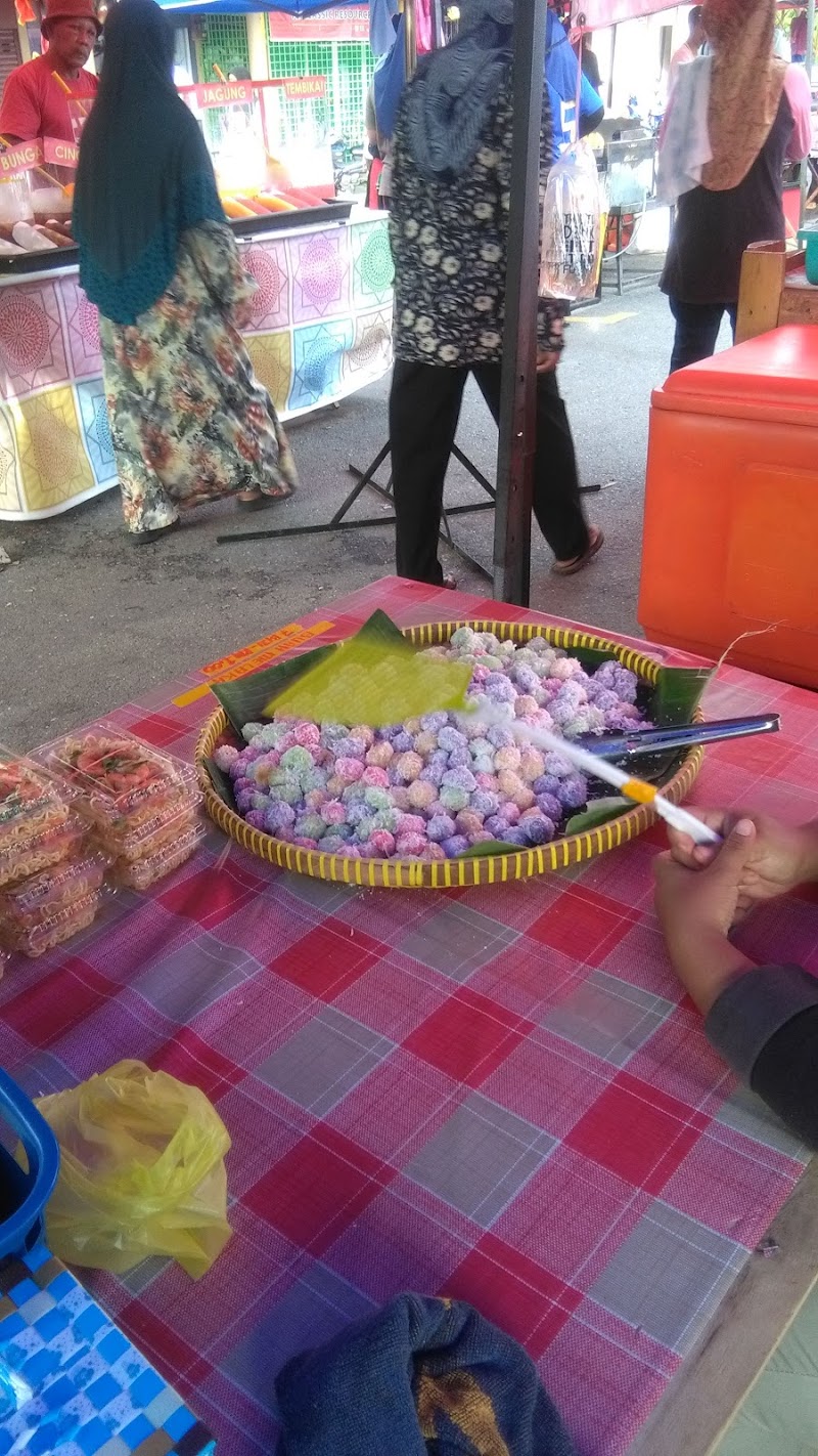 gerai buah melak, Air Hitam, Ayer Hitam