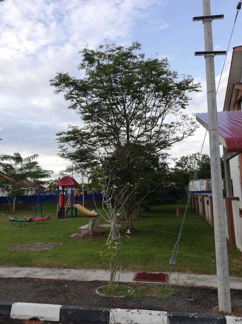 Taman Desa Pauh Small Park, Pauh, Arau