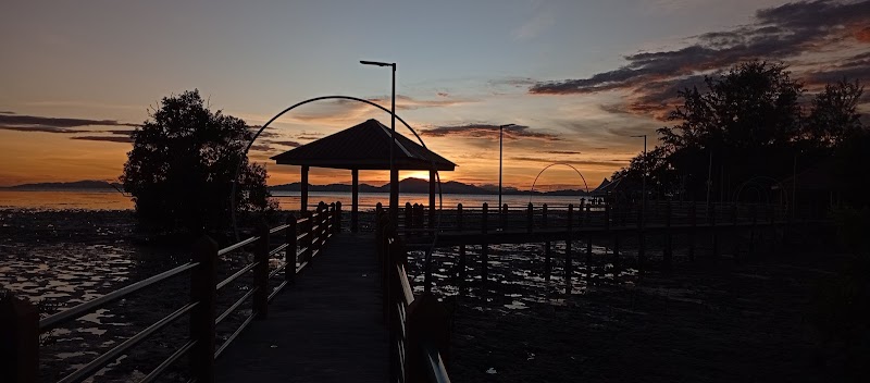 Jeti Bakau( Sunset point), 81, Jalan Kuala Perlis, Kuala Perlis
