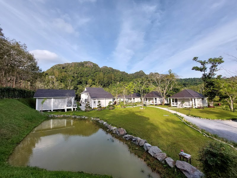 Gua Kelam Chalet, 368, Belakang Sekolah Cina, Kaki Bukit