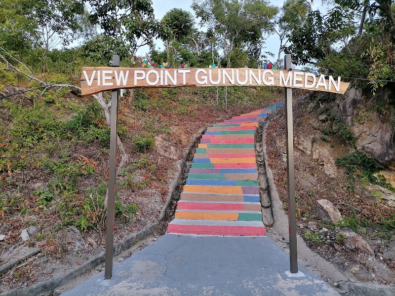Gunung Medan Glamping & Cafe Perlis, Jalan Gunung Medan, Kangar