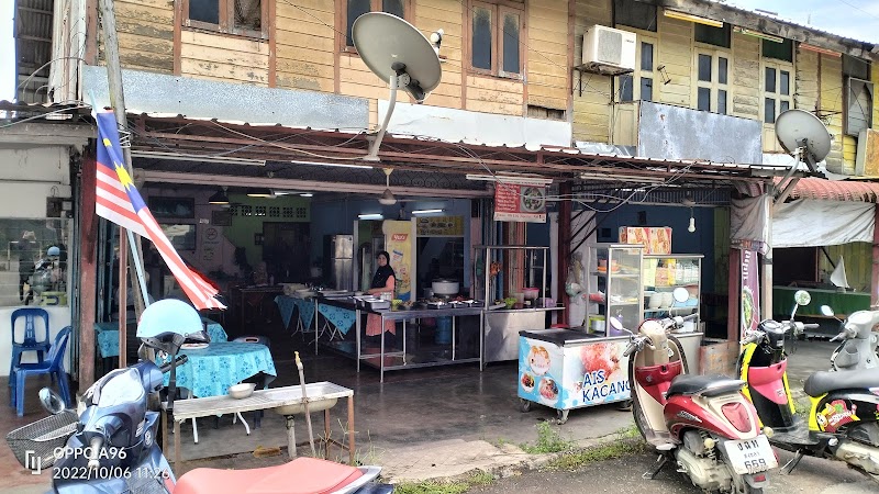 RESTORAN MAK BEDAH, 29, Kampung Baru, jalan besar, Padang Besar