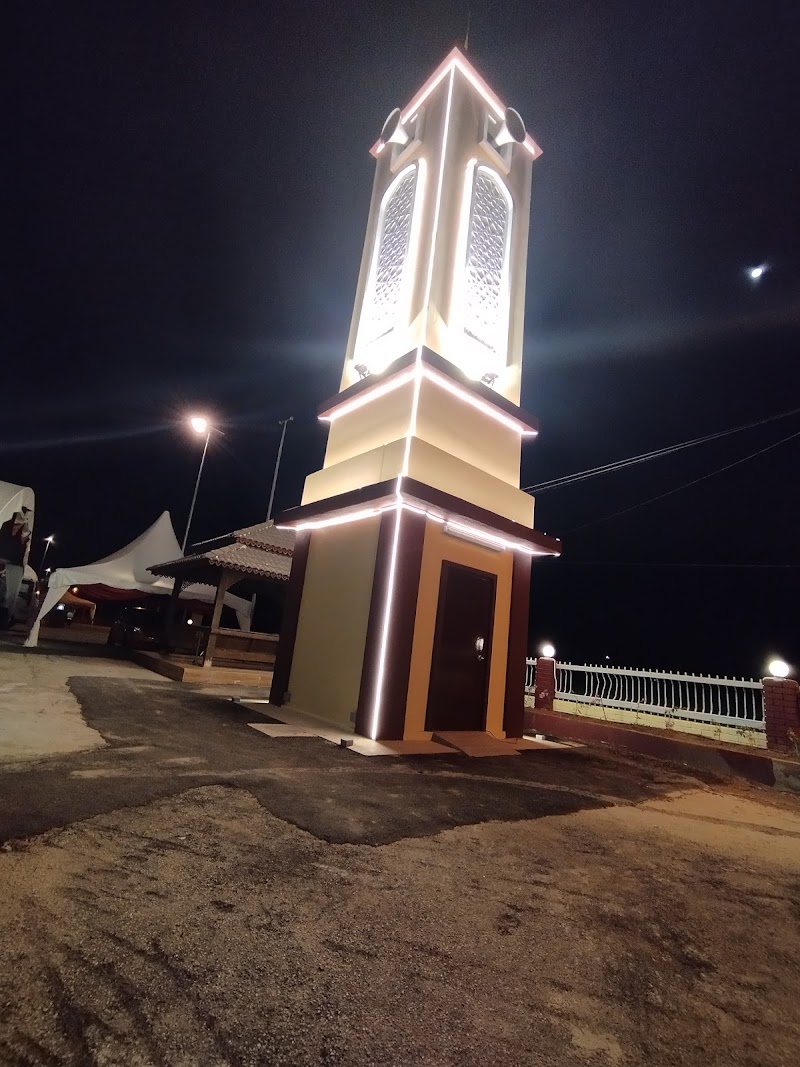 Menara Masjid Tok Kepak (Al-Huda), Jalan Pida 5, Kampung Golok Puting, Ayer Hitam