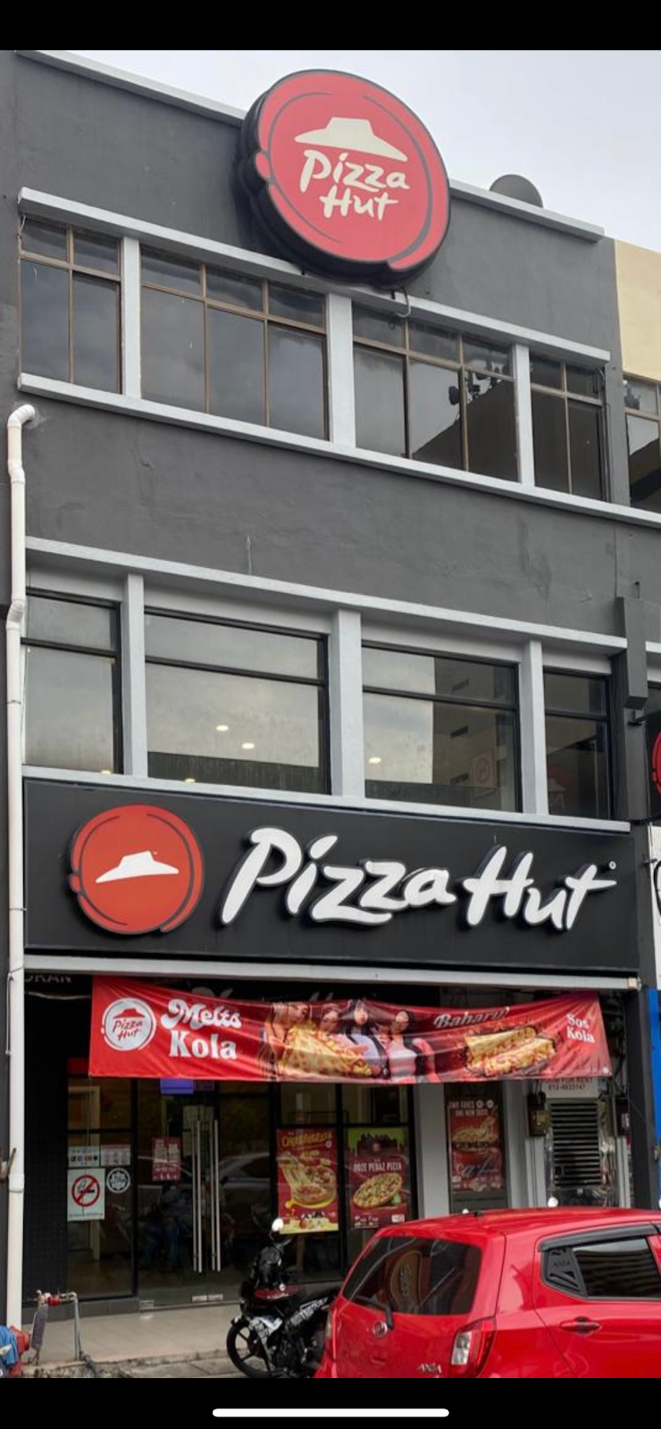Pizza Hut Restaurant Kangar, First Floor, No. 26 & 28, Kanger, Jalan Bukit Lagi, Kangar