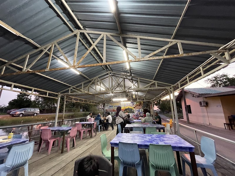 Dalinda Mee Udang, NO 752 KUALA SUNGAI PADANG SANGLANG 02800 KANGAR PERLIS, Jalan Sungai Padang, Kampung Sungai Padang, Simpang Ampat