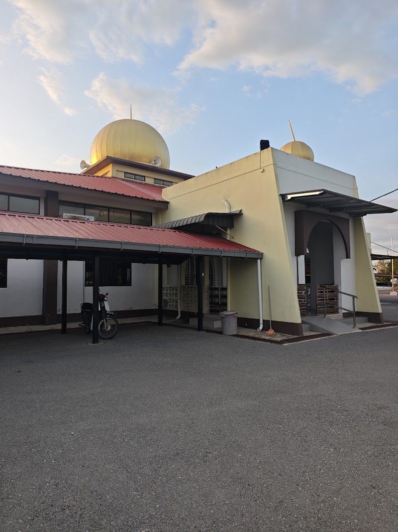 MASJID AL-TAQWA (Alor Redis), C67G+CC, Kangar