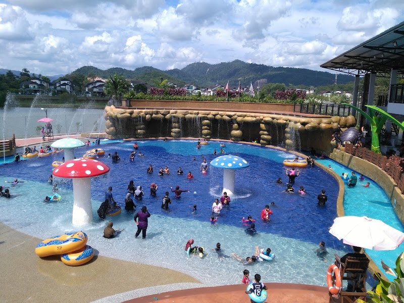 Fantasia Aquapark, 1, Jalan Golf, & Country Club, Jitra