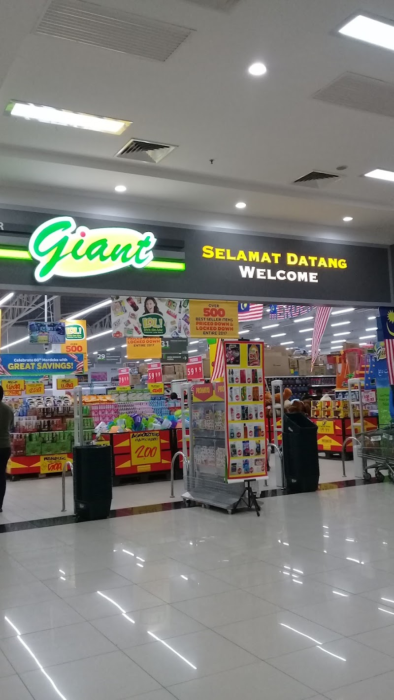 Giant Kangar, PT 4819, Jalan Raja Syed Alwi, Taman Putra Utama, Kangar