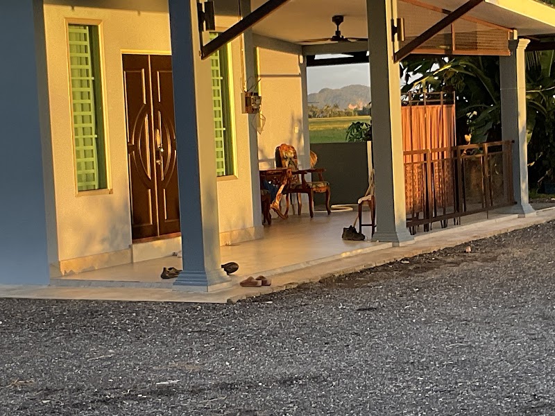 Rumah Inapan, 777M+R6, Ayer Hitam