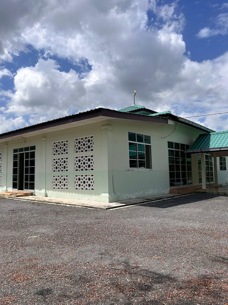Surau Haji Saad Jaafar, 02450, Unnamed, Road, Kangar