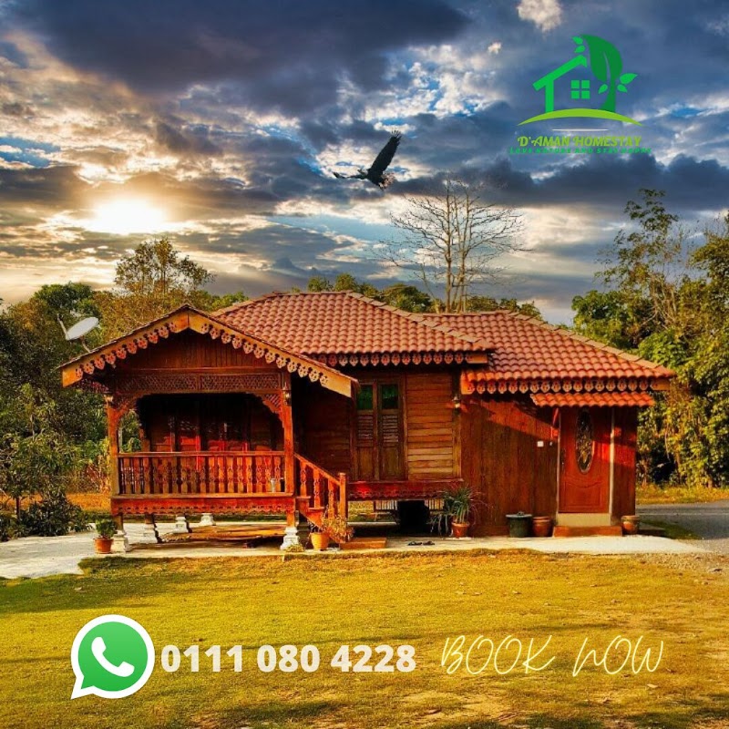 D'Aman Homestay, F792+5J, Kangar