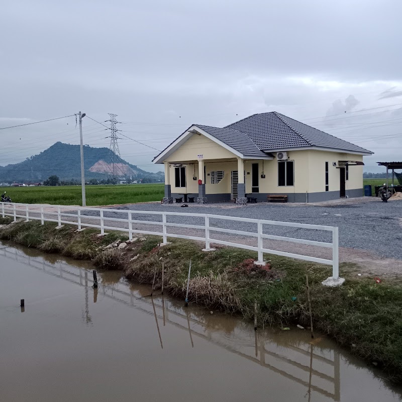 UMMI HOMESTAY, Lot 3007, Kampung Tanjong, Jitra