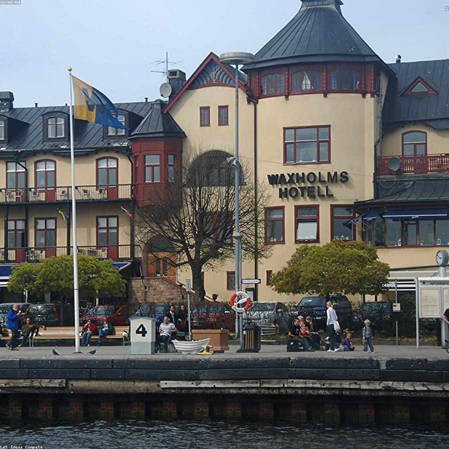 JomLocal Sample — Riverside Suites photo 2